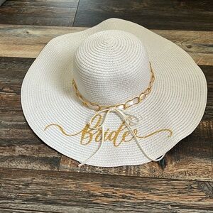 Bride beach hat. Brand new